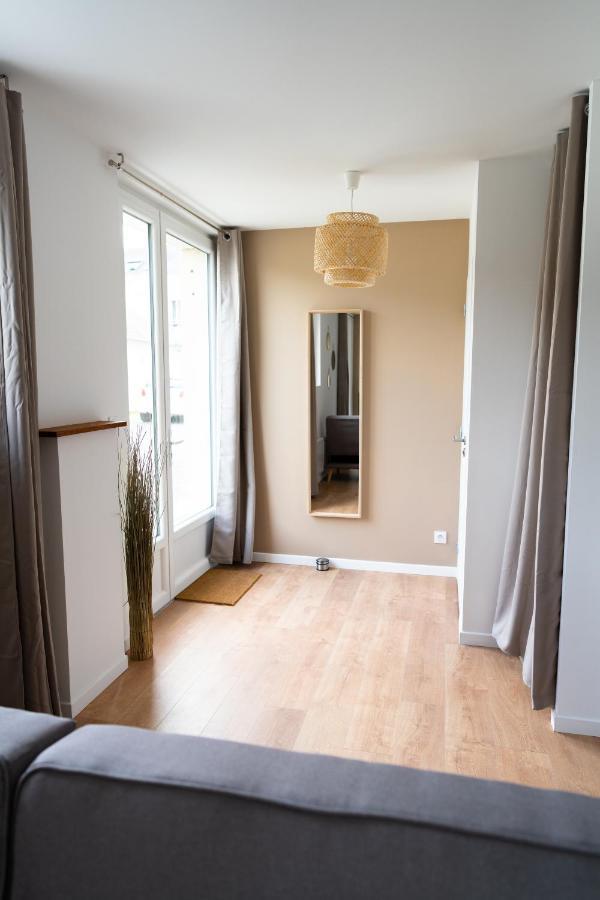 Appartement Cosy Avec Parking Prive A ソミュール エクステリア 写真